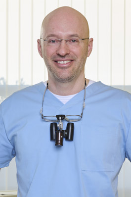 Dr. Iván Solymosi